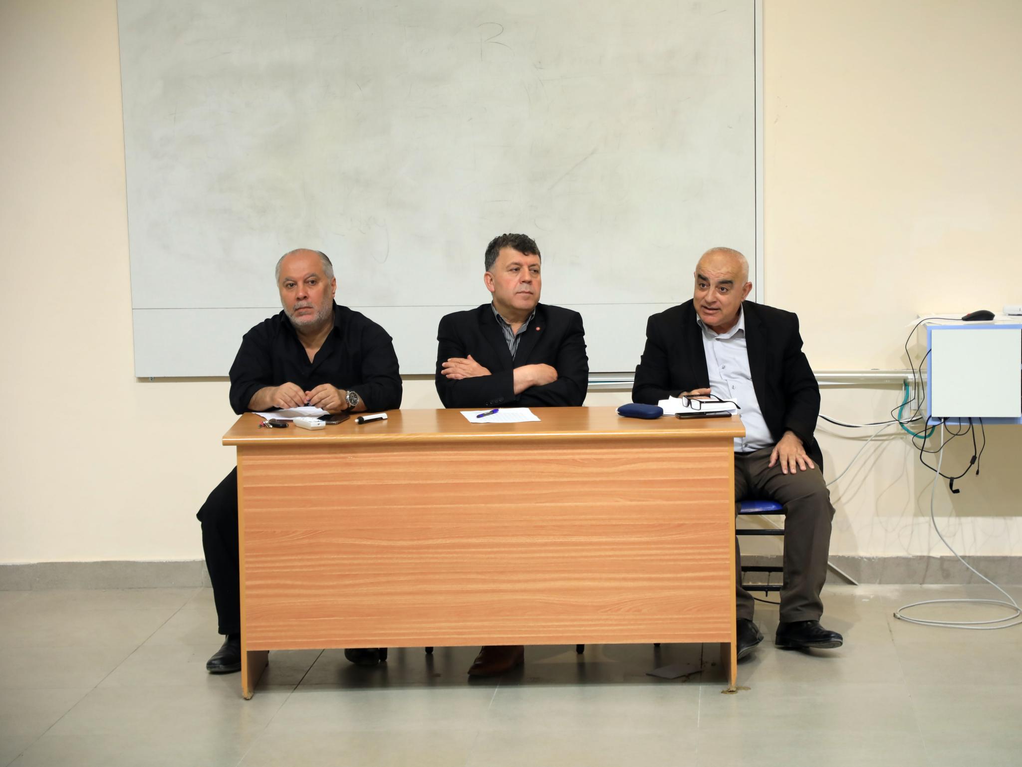 The Arab American University Holds a Symposium Titled “What’s New in the Current War”