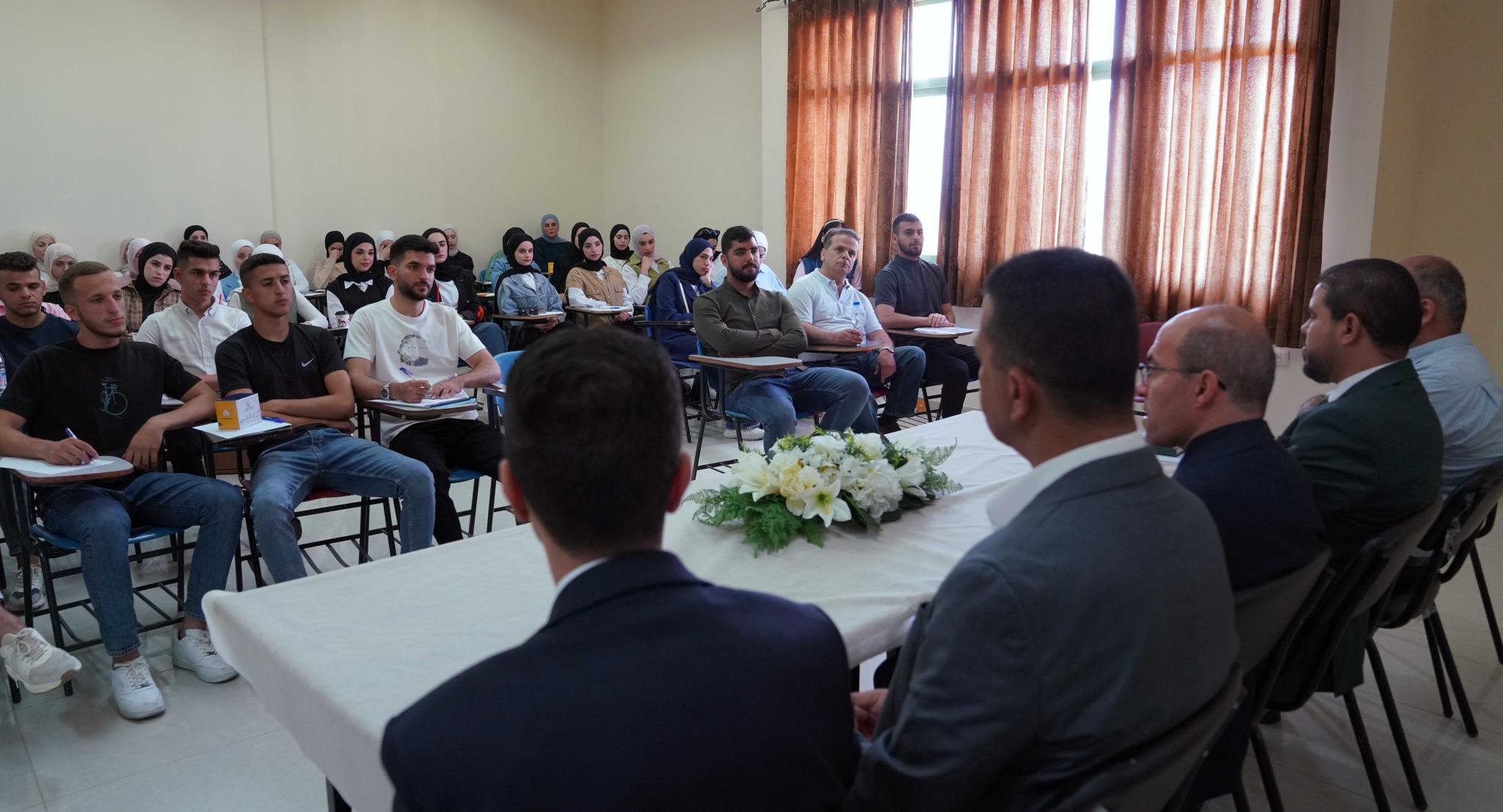 The AAUP Faculty of Business Holds a Workshop on Islamic Economics and Finance