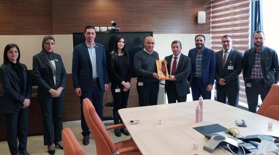 A Delegation from AAUP Visits Ibn Sina Hospital